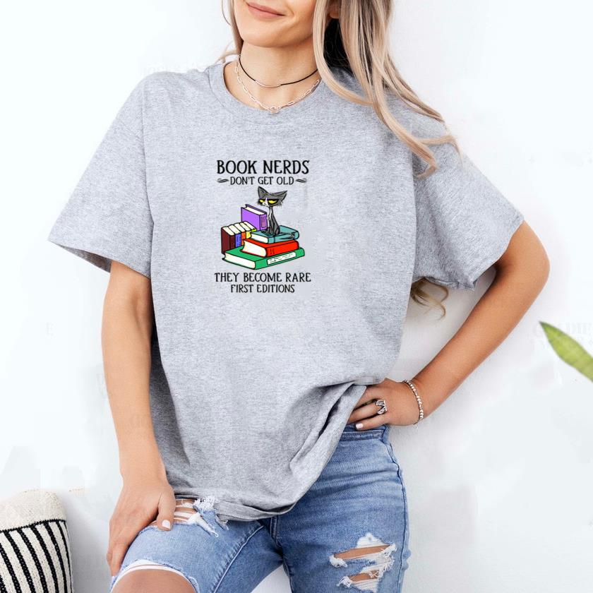 BOOK NERDS DONT GET OLE T-Shirt